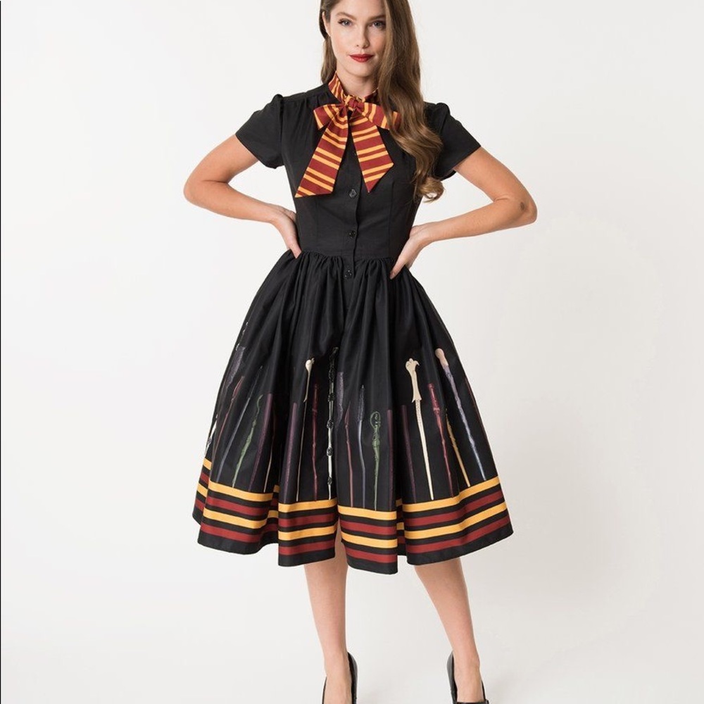 Unique vintage Minerva dress